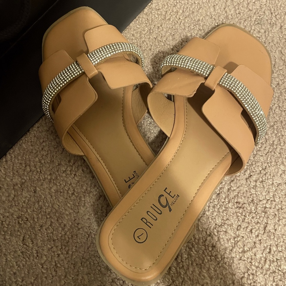 Tan color sparkly sandals size 7